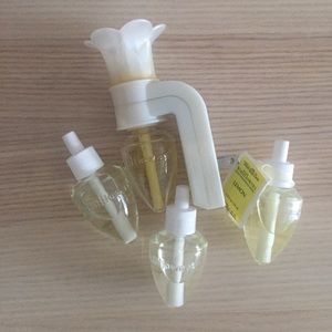 SOLD! Pearl Nightlight wallflower plug